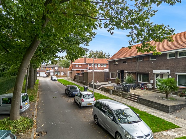 Medium property photo - Eikenlaan 16, 6163 TK Geleen